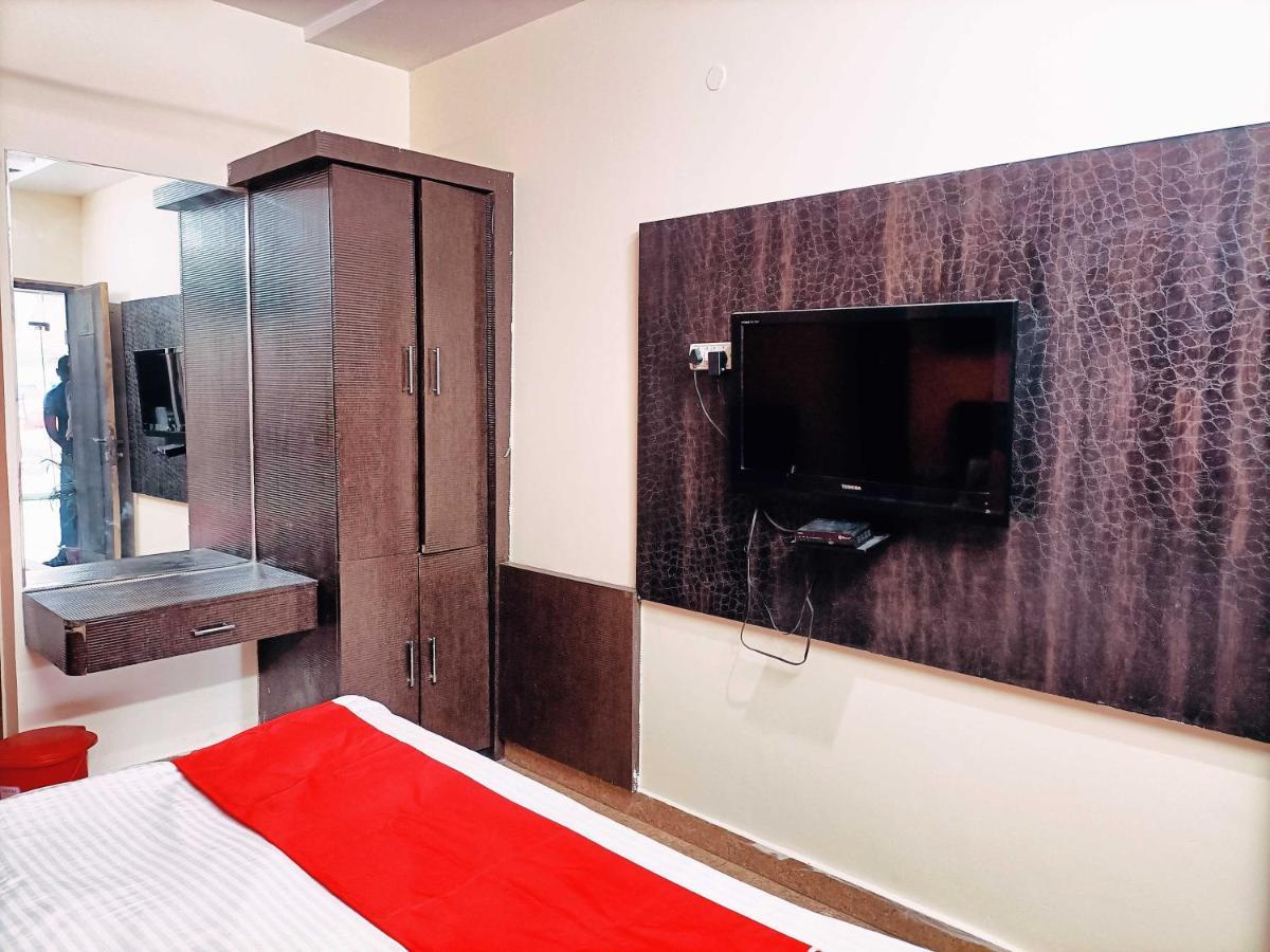 Oyo Flagship Just-9 Inn Near Sahara Ganj Mall Lucknow Luaran gambar