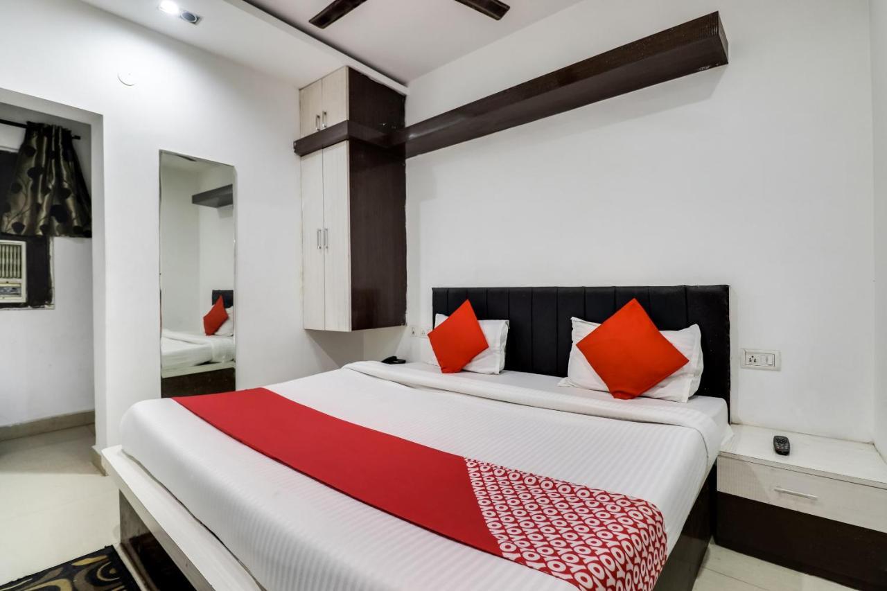 Oyo Flagship Just-9 Inn Near Sahara Ganj Mall Lucknow Luaran gambar
