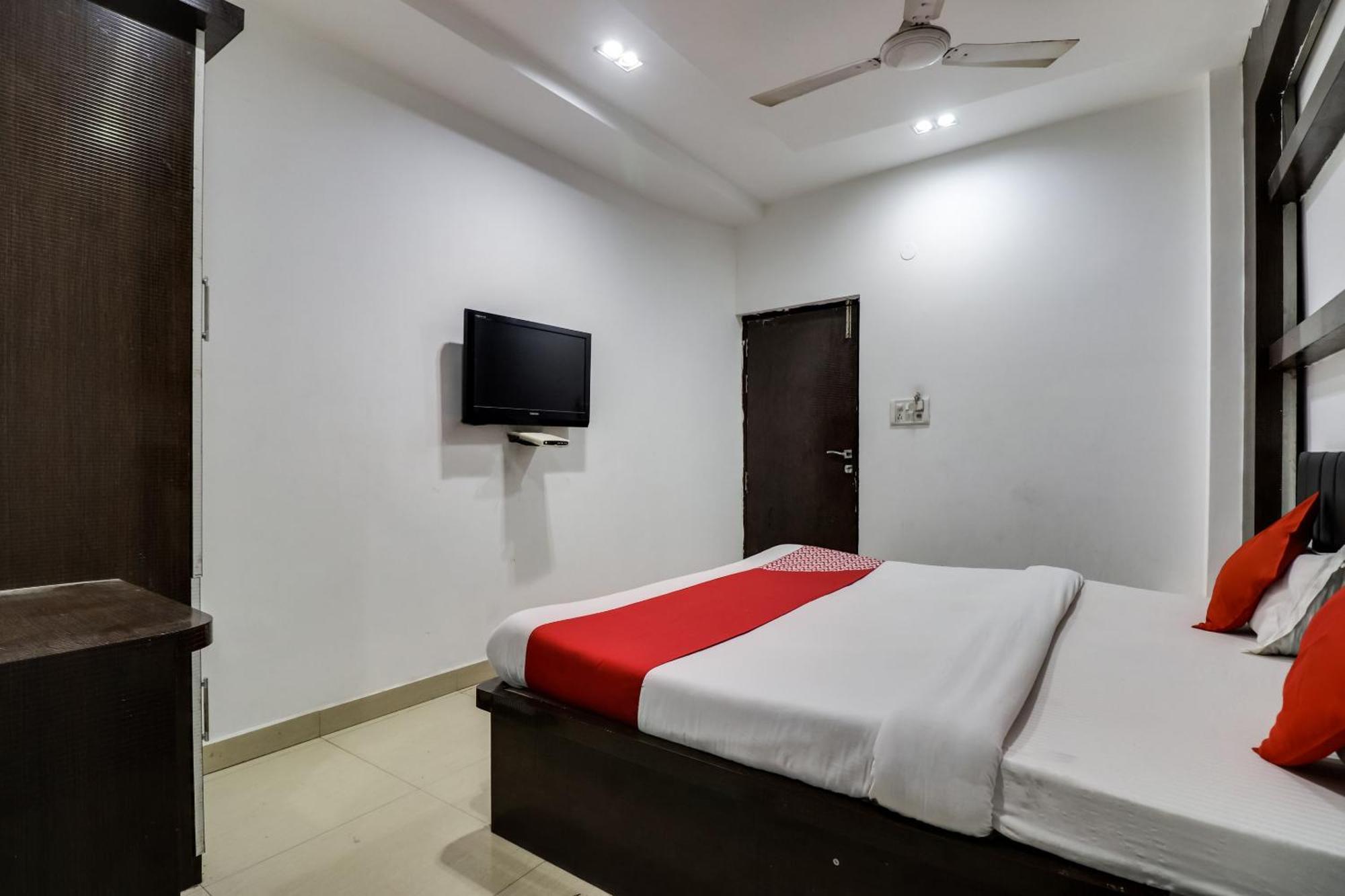 Oyo Flagship Just-9 Inn Near Sahara Ganj Mall Lucknow Luaran gambar